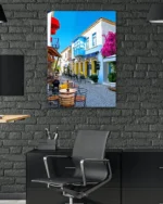 Alaçatı Sokaklarında Renkli Evler Temperli Cam Tablo - Görsel 6