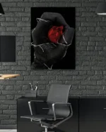 Dikenli Eldeki Kırmızı Gül Temperli Cam Tablo - Görsel 6