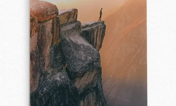 Uçurum Kenarında Gün Batımı Manzarası Temperli Cam Tablo