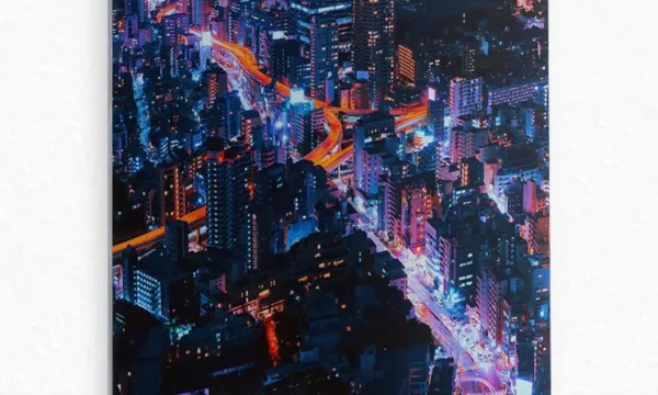 Gece Işıklarıyla Şehir Manzarası Temperli Cam Tablo