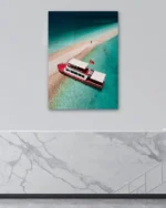 Kıyıya Yanaşmış Tekne ve Türk Bayrağı Temperli Cam Tablo - Görsel 4